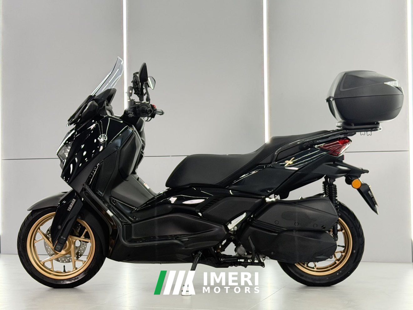 2023 Yamaha XMAX 300 cc