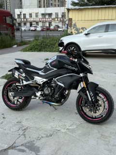 CFMOTO 800NK - фото 1