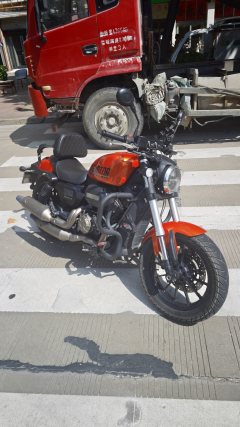 QJMOTOR Flash 300 - фото 1