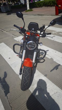 QJMOTOR Flash 300 - фото 4