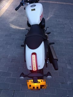 QJMOTOR Flash 300 - фото 6