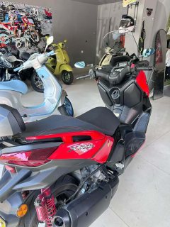 Yamaha XMAX 300 cc - фото 5