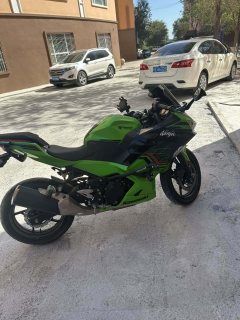 Kawasaki Ninja 400 - фото 3