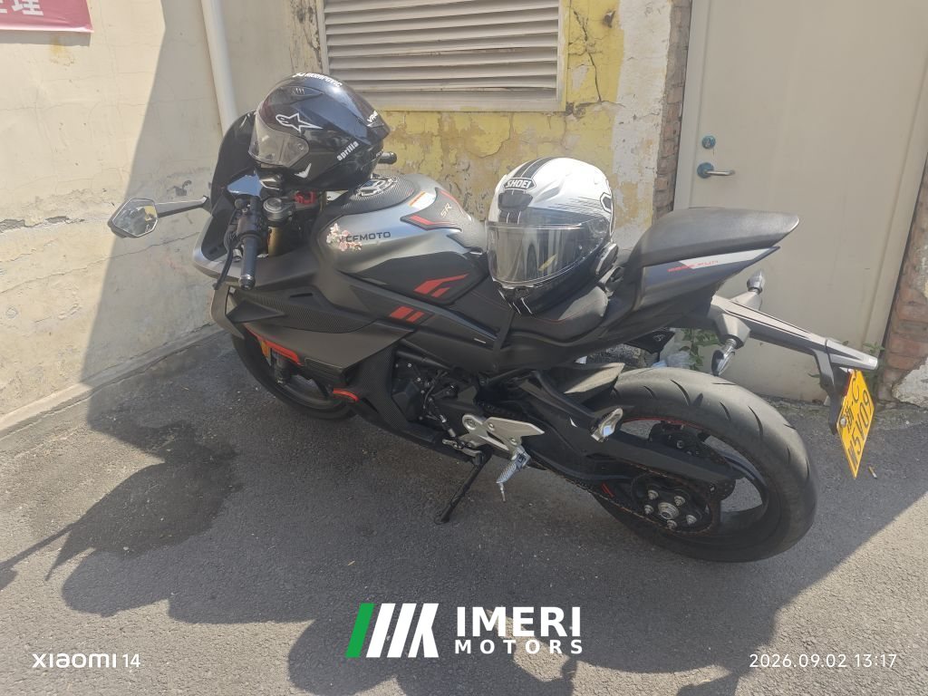 CFMOTO 450SR - мотоцикл из Китая
