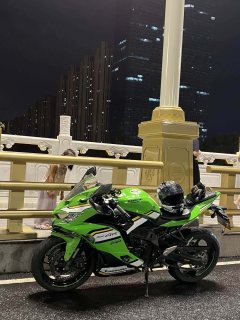Kawasaki ZX-4R 400 cc - фото 1