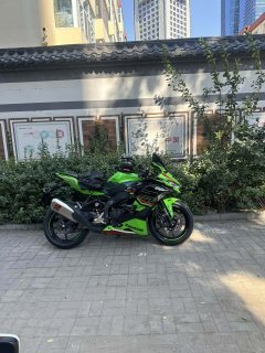 Kawasaki ZX-4R 400 cc - фото 2
