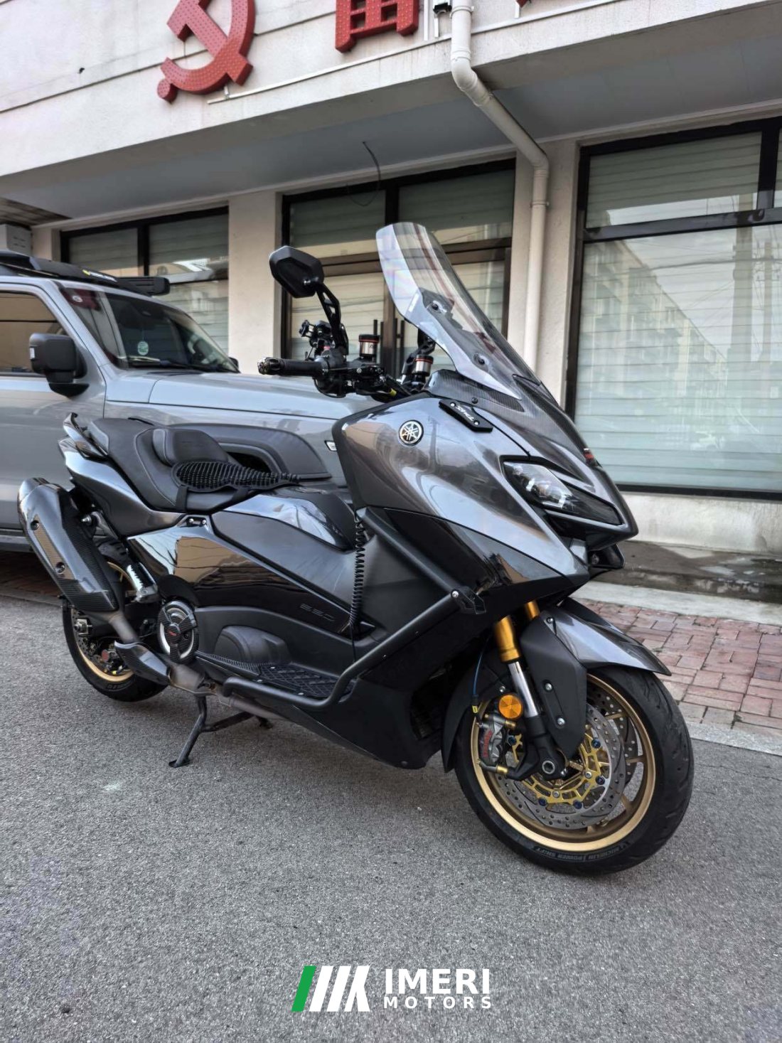 Yamaha TMAX 560 cc - мотоцикл из Китая
