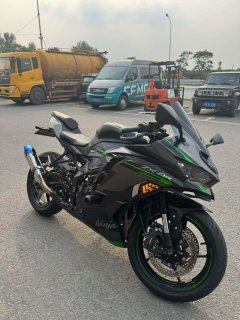 Kawasaki ZX-4R 400 cc - фото 2