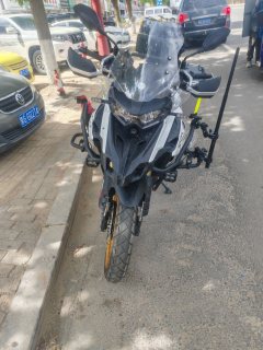 Benelli TRK552 550 cc - фото 2