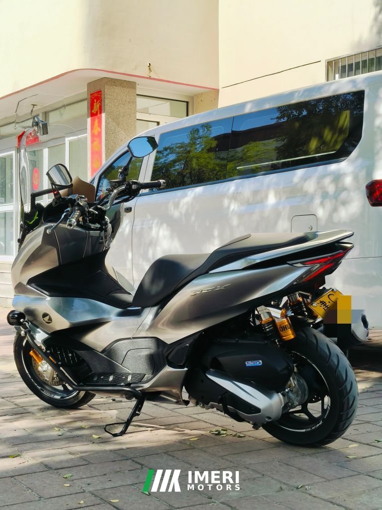 Wuyang Honda PCX 160 cc - мотоцикл из Китая
