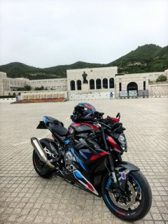 BMW M 1000 R - фото 3