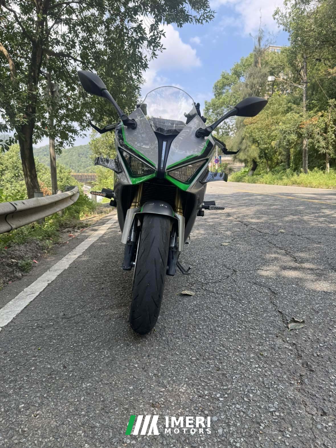 2023 QJMOTOR Roewe i5 550 / Sai 550 *(Context-dependent, usually referring to the motorcycle "Sai 550" or Roewe car v