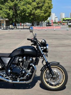 Honda CB1100 - фото 1
