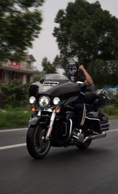 Harley-Davidson Flagship Glide Limited 1868 cc - фото 1