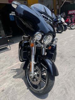 Harley-Davidson Flagship Glide Limited 1868 cc - фото 5