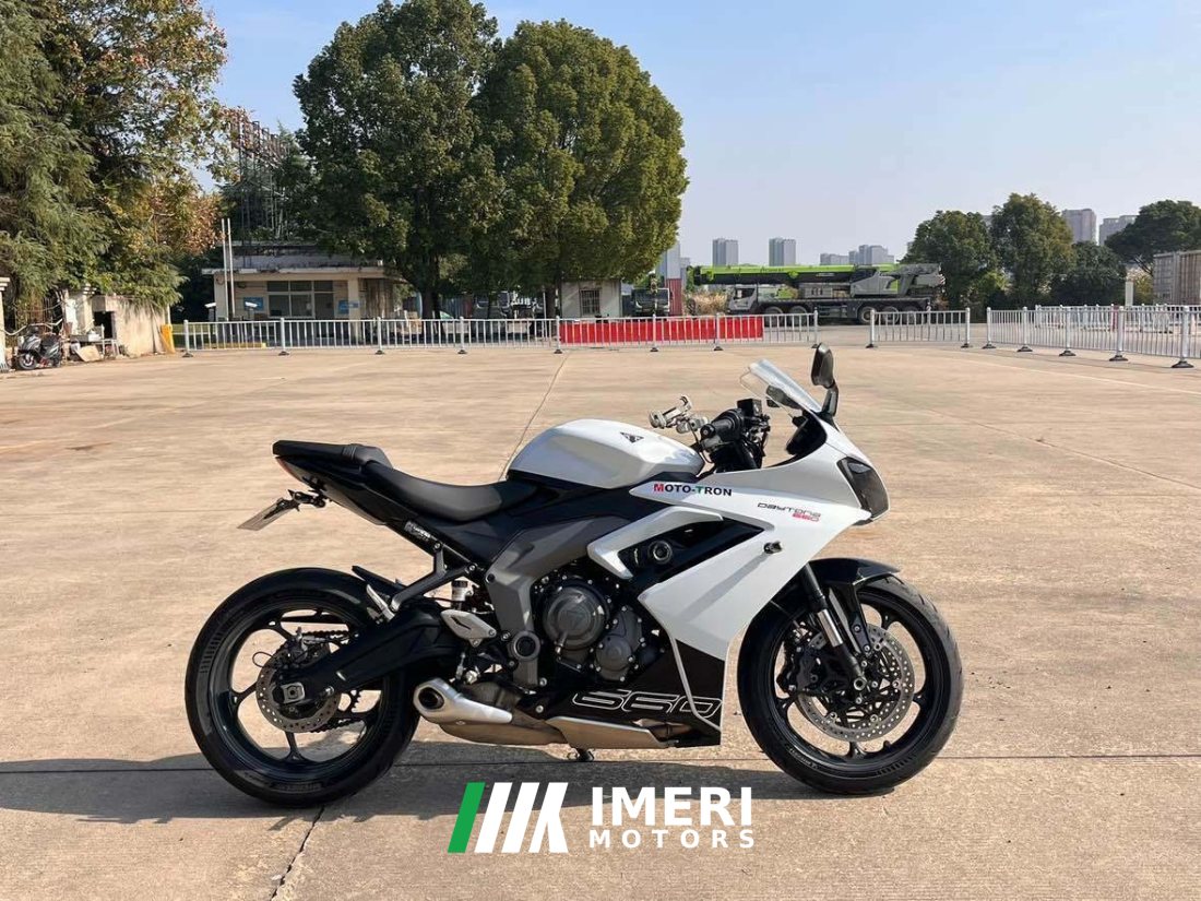 Triumph Daytona 660 - мотоцикл из Китая