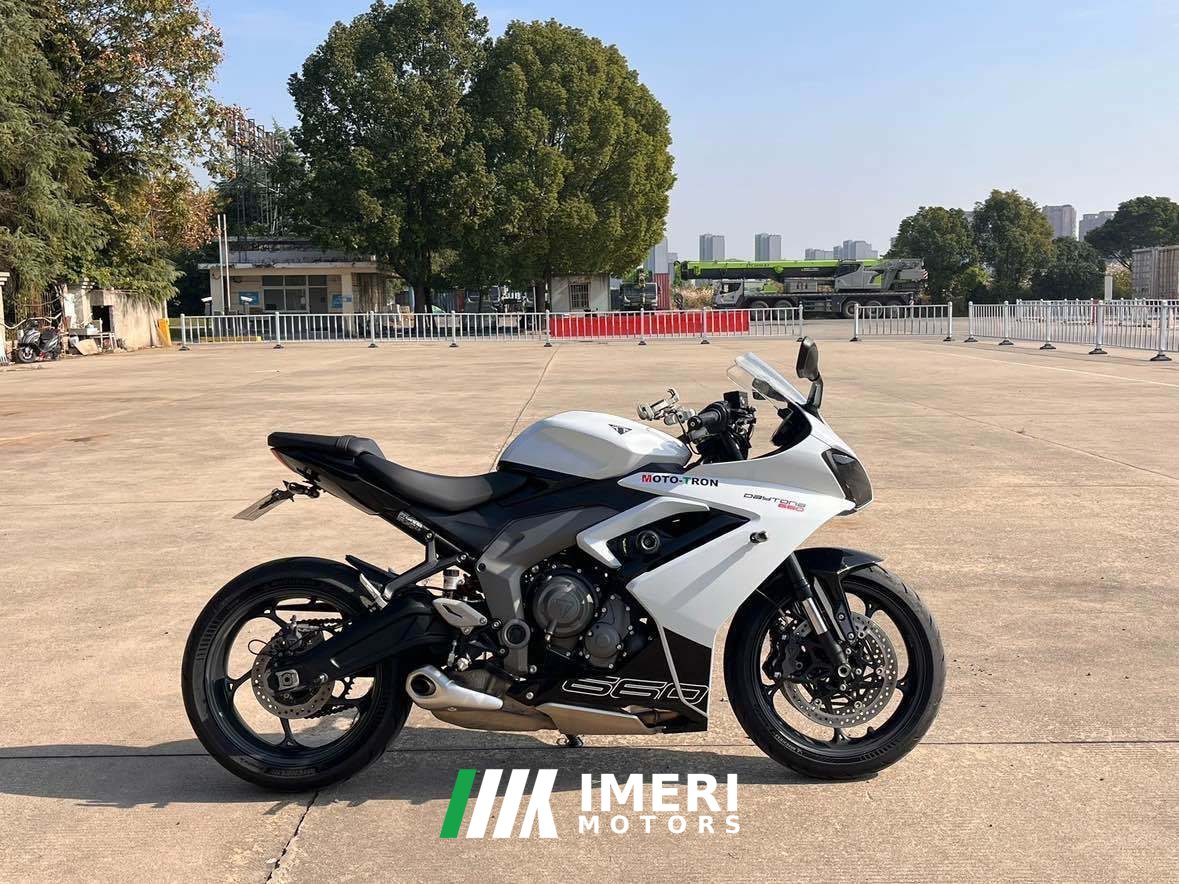 2024 Triumph Daytona 660