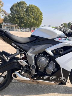 Triumph Daytona 660 - фото 3