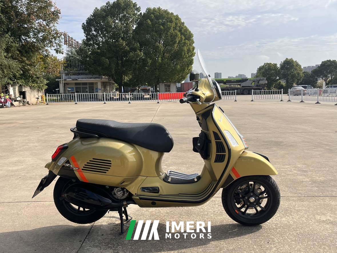 2025 VESPA GTS 300 cc