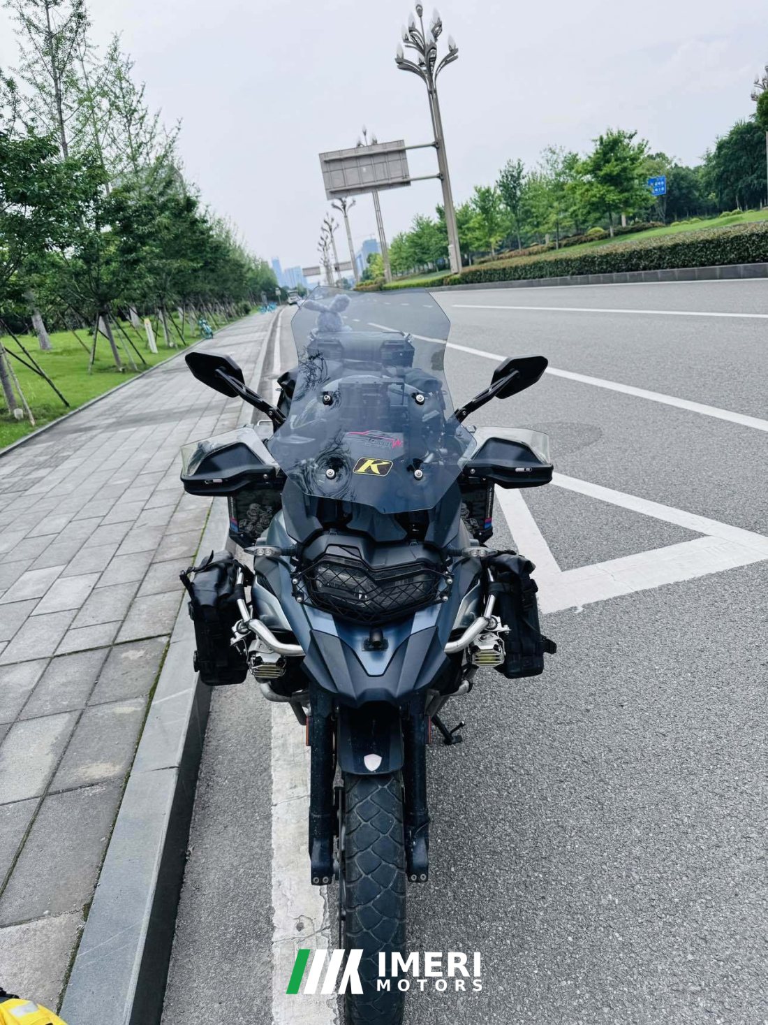 BMW F 750 GS 850 cc - мотоцикл из Китая