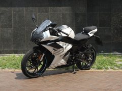 CFMOTO 250SR - фото 1