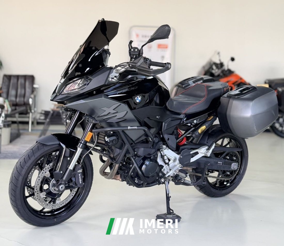 BMW F 900 XR - мотоцикл из Китая