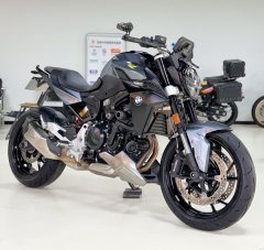 BMW F 900 R - фото 2