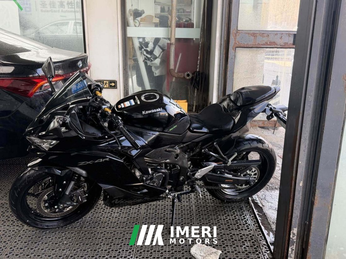 Kawasaki ZX-4R 400 cc - мотоцикл из Китая