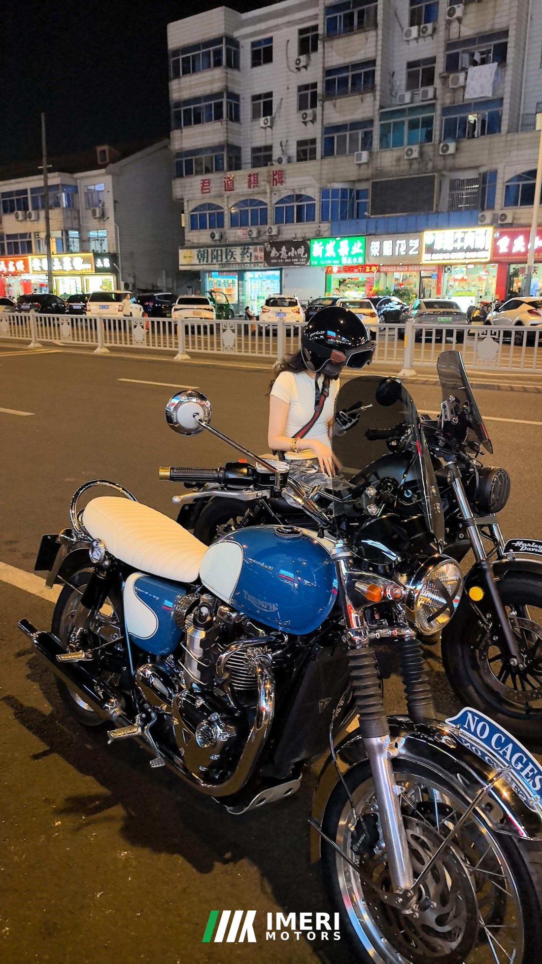Triumph Bonneville T120 1200 cc - мотоцикл из Китая