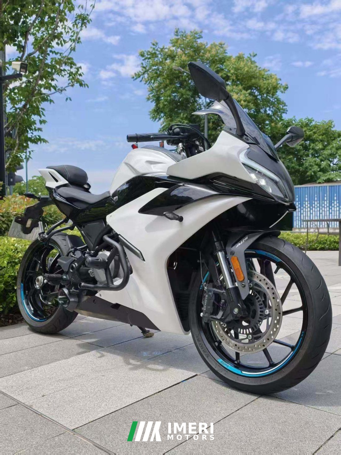 CFMOTO 250SR - мотоцикл из Китая