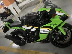 Kawasaki Ninja ZX-6R 650 cc - фото 1