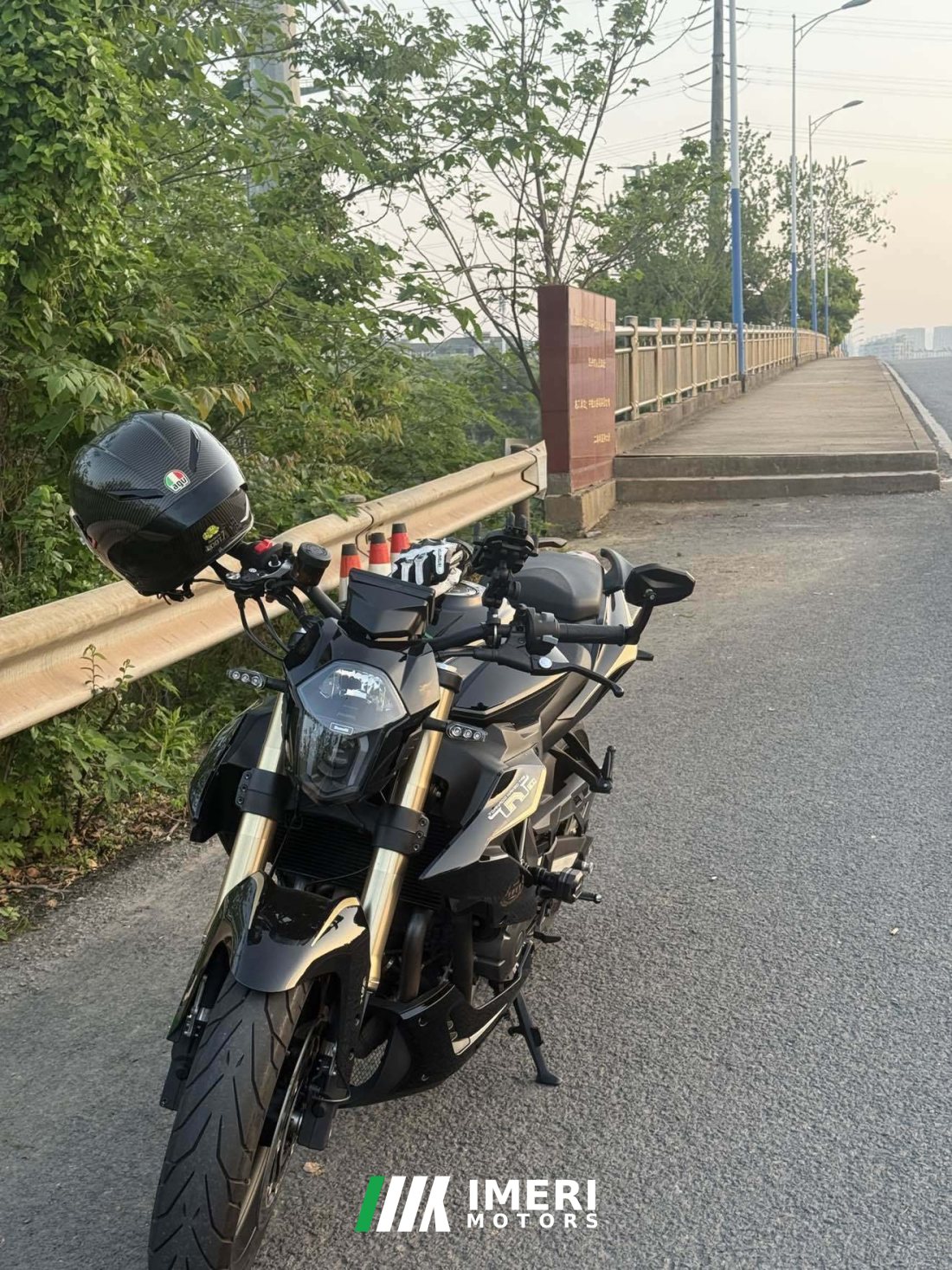 Benelli TNT600i - мотоцикл из Китая