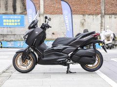 Yamaha XMAX 300 cc - фото 4