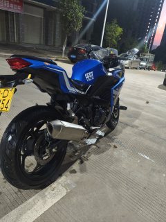 Hercules F8 400 cc - фото 3