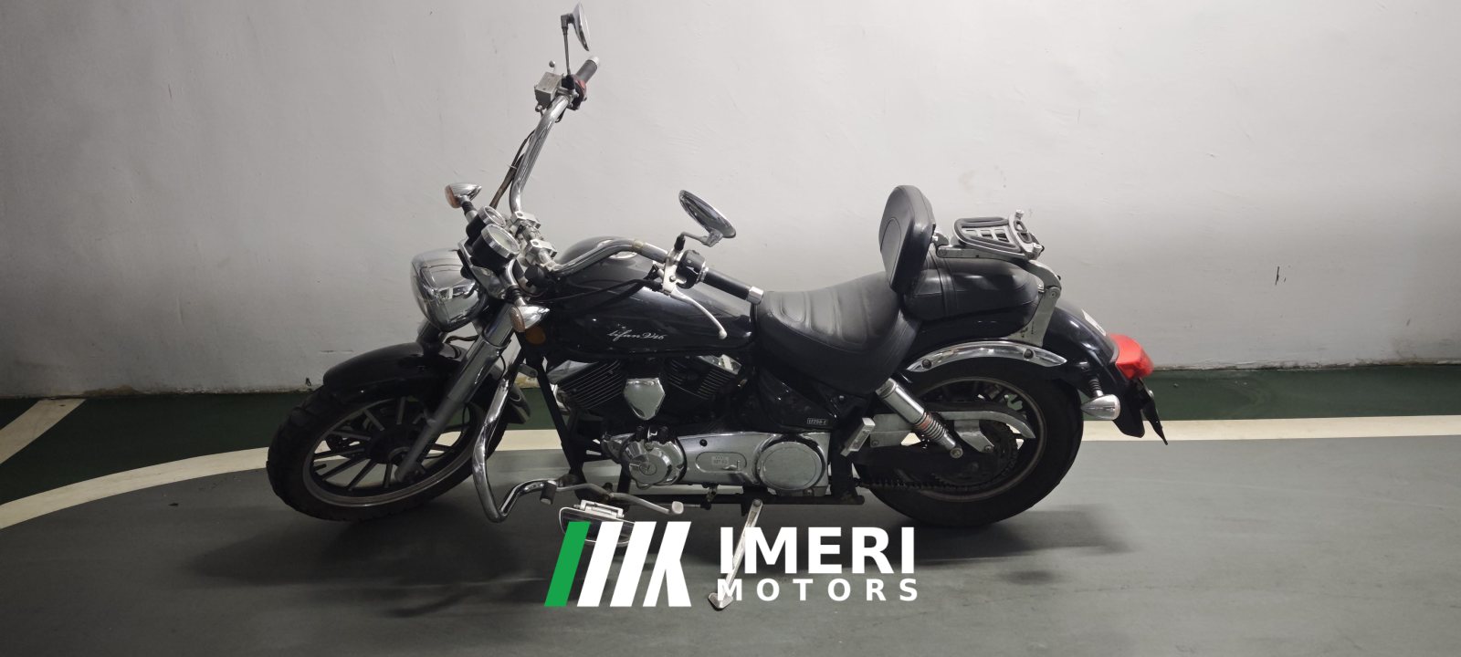 2019 Lifan V16 250 cc