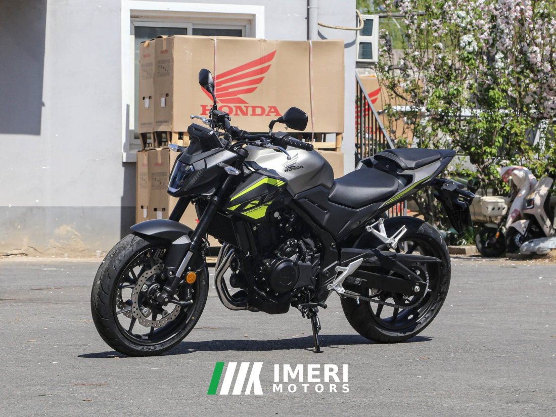 Honda CB400F - мотоцикл из Китая