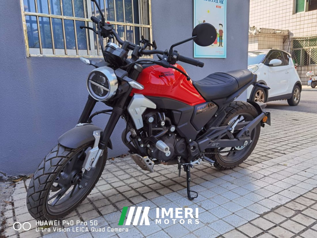 Sundiro Honda CBF190TR - мотоцикл из Китая