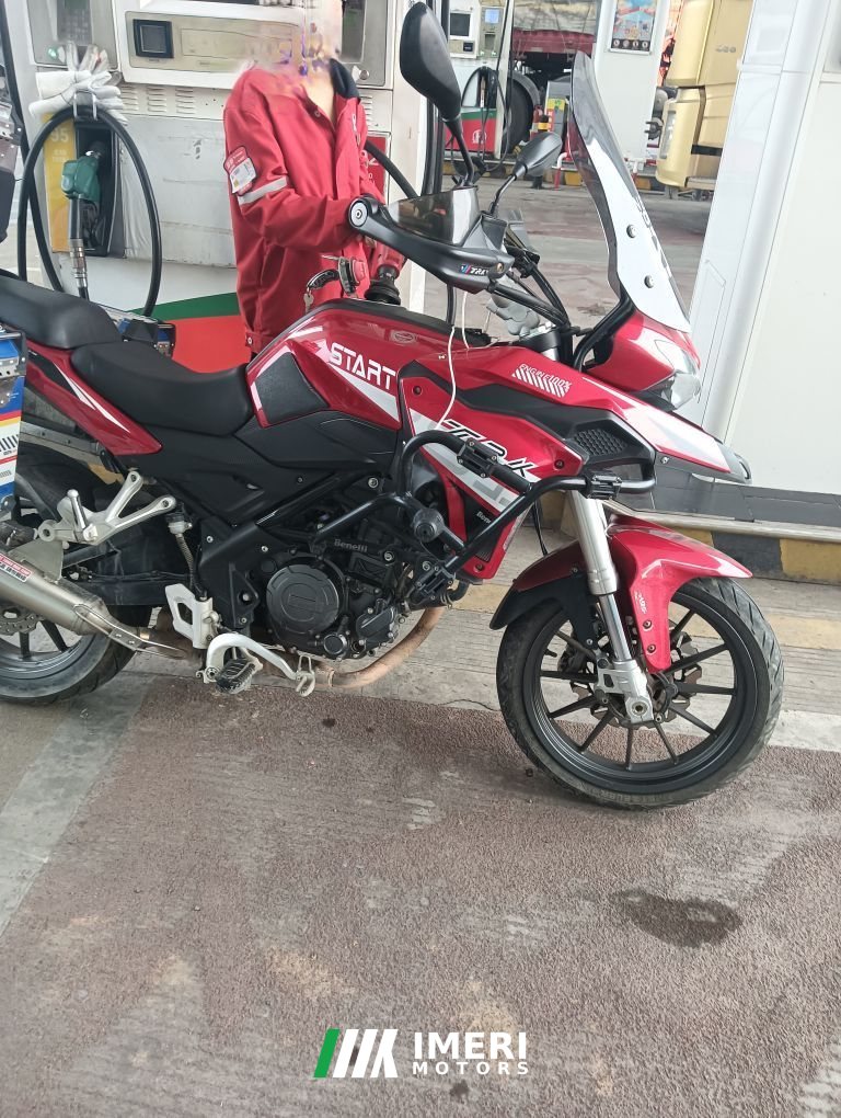 Benelli TRK251 250 cc - мотоцикл из Китая