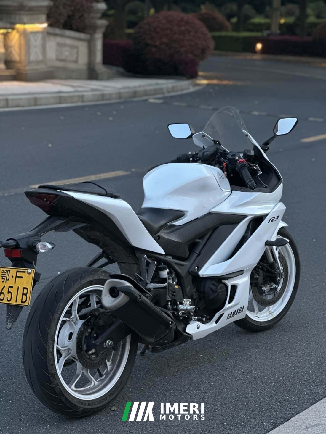 Yamaha YZF-R3 320 cc - мотоцикл из Китая