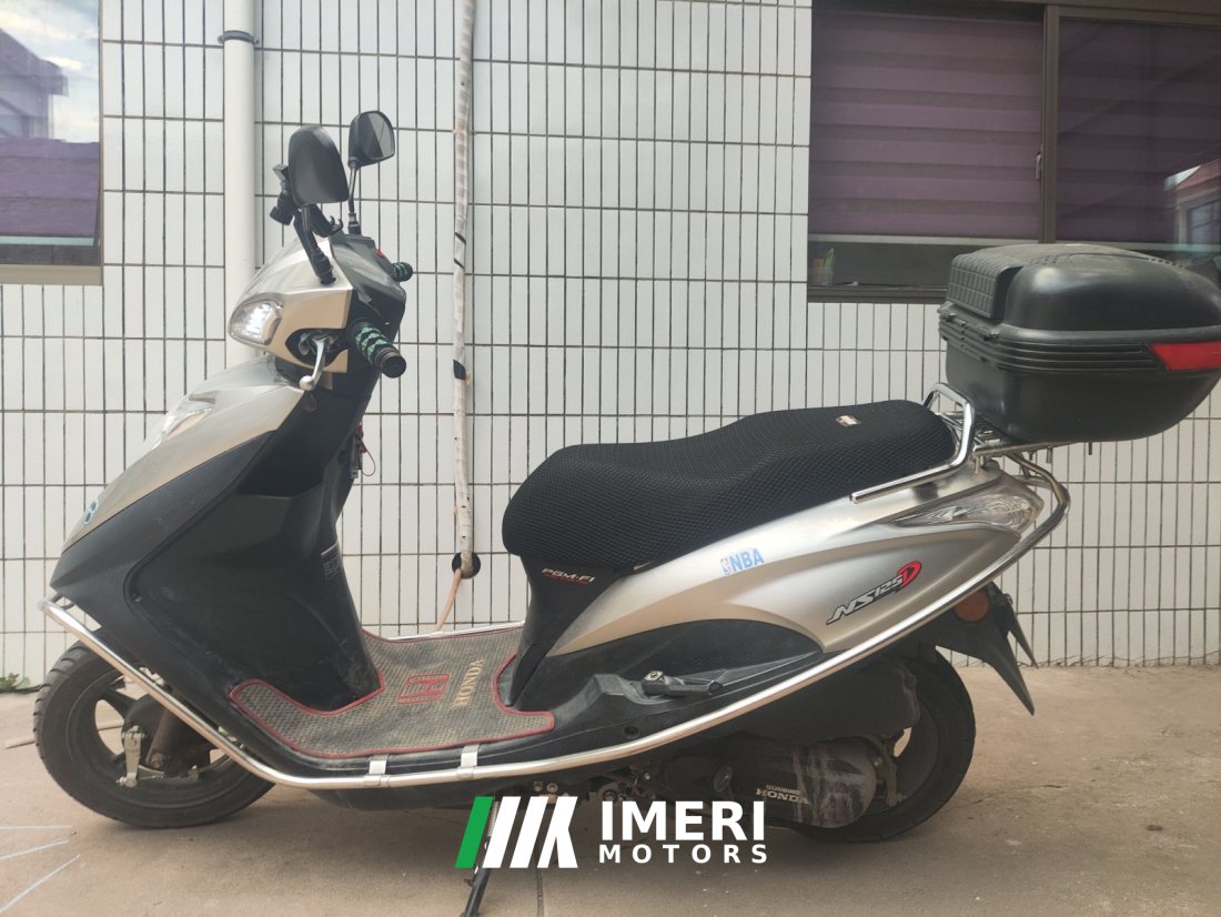 Sundiro Honda NS125D - мотоцикл из Китая