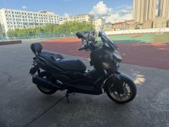 Yamaha XMAX 300 cc - фото 3