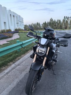 Honda CB650R - фото 1