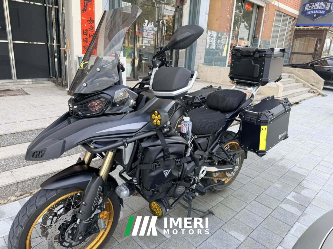 Benelli TRK702 700 cc - мотоцикл из Китая