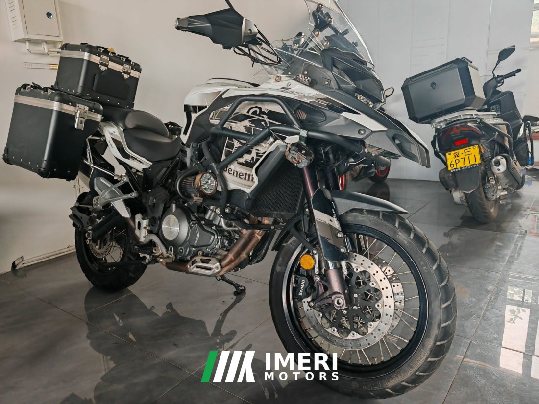 Benelli Jinpeng TRK502 500 cc - мотоцикл из Китая