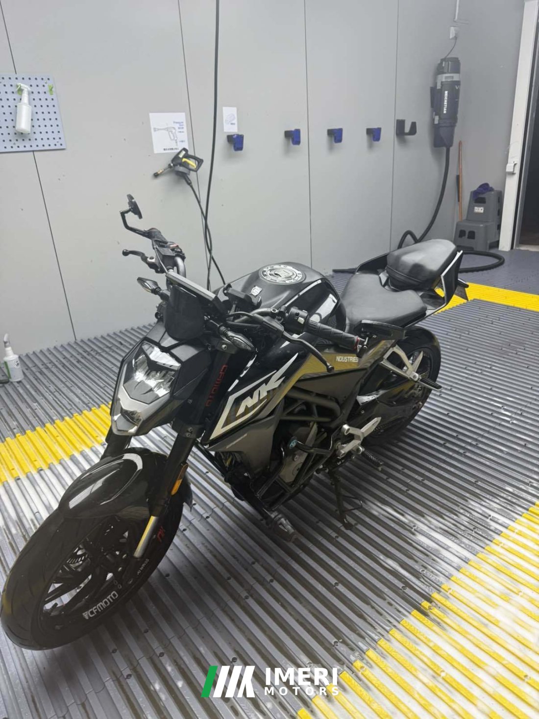 CFMOTO 250NK - мотоцикл из Китая