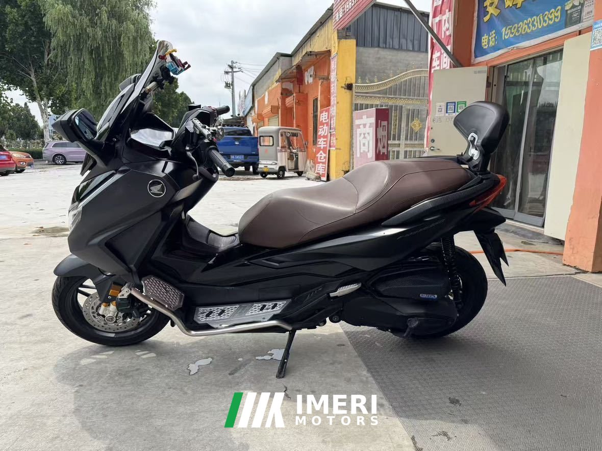 2023 Honda NSS350