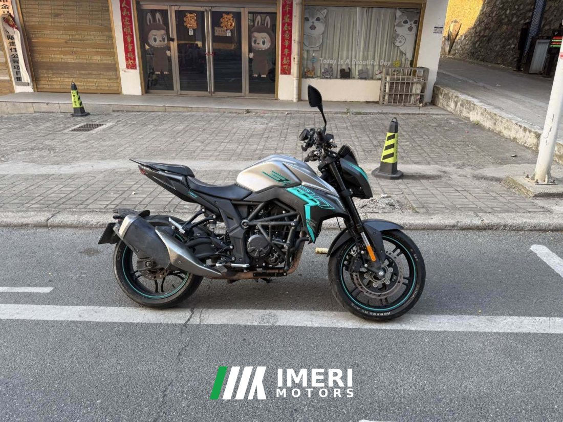 Voge 300R - мотоцикл из Китая