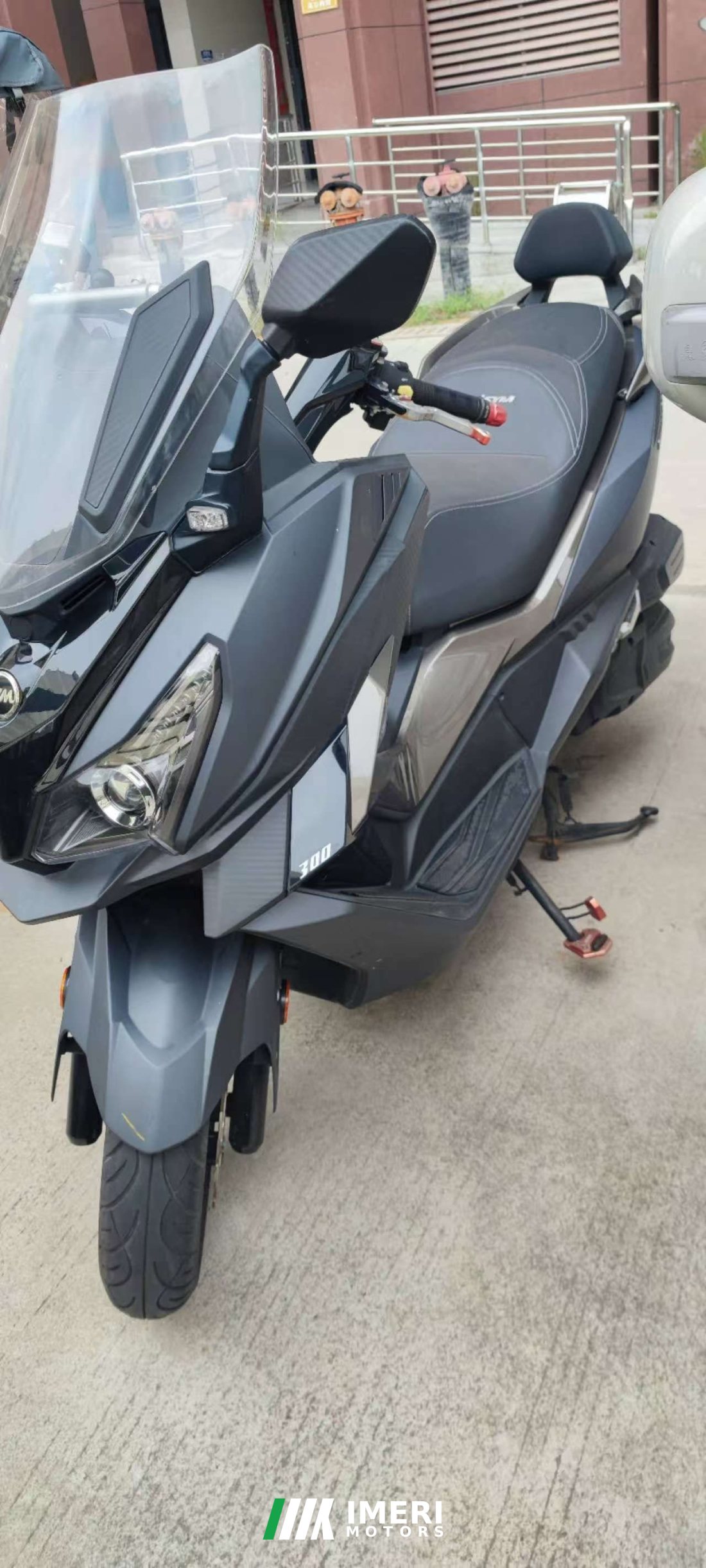 SYM Cruisym 300 - мотоцикл из Китая