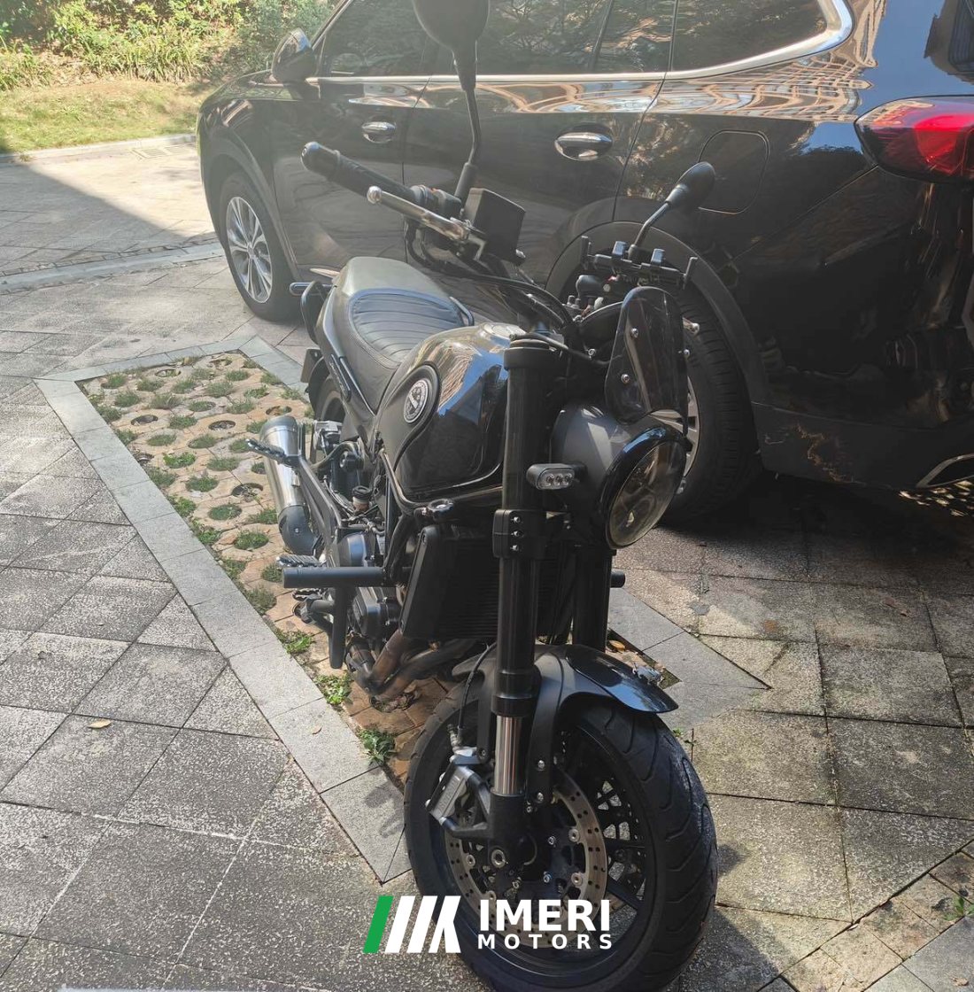 Benelli Leoncino 500 - мотоцикл из Китая