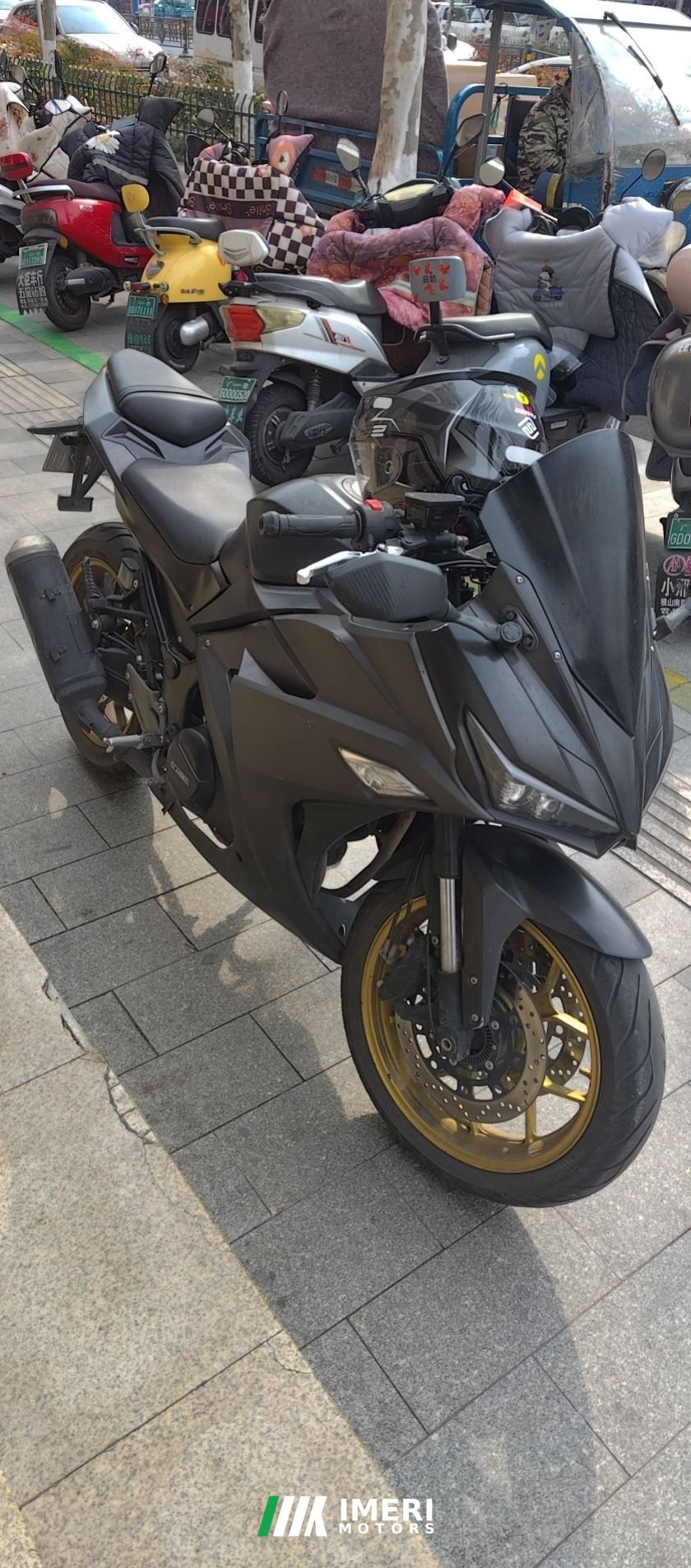 Nuoma Phantom 255S 250 cc - мотоцикл из Китая